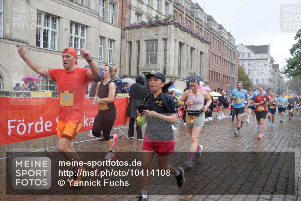 13.09.2026 - Kiel Lauf Yannick Fuchs http://msf.ph/oto/10414108 13.09.2026 10:45:53 Ziel 123, 499, 1229, 1537, 1725, 2421, 2563, 3608, 5205, 7503, 7889, 8203, 8655, 8816, 9770, 9774, 9843, 10046, 10077, 10407, 10569, 10735, 11745, 12150, 12224, 12748, 360, 461, 1012, 1015, 1065, 1180, 1267, 1484, 1575, 1682, 1752, 1969, 2599, 2836, 3075, 3182, 3263, 3264, 3347, 3628, 3749, 3807, 4151, 4168, 4536, 4586, 4699, 4726, 5072, 5205, 5278, 5365, 5957, 6269, 6406, 6799, 7503, 8282, 8442, 8731, 498, 550, 9207, 1482, 1590 meine-sportfotos.de