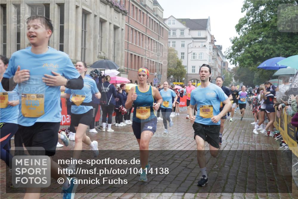 13.09.2026 - Kiel Lauf Yannick Fuchs http://msf.ph/oto/10414138 13.09.2026 10:45:56 Ziel 123, 499, 1725, 2421, 3781, 3844, 6385, 7073, 7889, 8403, 8551, 8655, 8816, 8881, 9375, 9843, 10046, 10569, 10735, 11670, 11745, 11822, 12150, 12224, 12748, 360, 461, 1012, 1015, 1065, 1180, 1229, 1267, 1484, 1537, 1682, 1752, 1969, 2563, 2599, 2836, 3075, 3182, 3263, 3264, 3347, 3608, 3628, 3749, 3807, 4151, 4168, 4536, 4586, 4699, 4726, 5072, 5205, 5278, 5365, 5957, 6269, 6406, 7503, 7889, 8203, 8282, 8442, 8731, 498, 550, 9207, 1590 meine-sportfotos.de