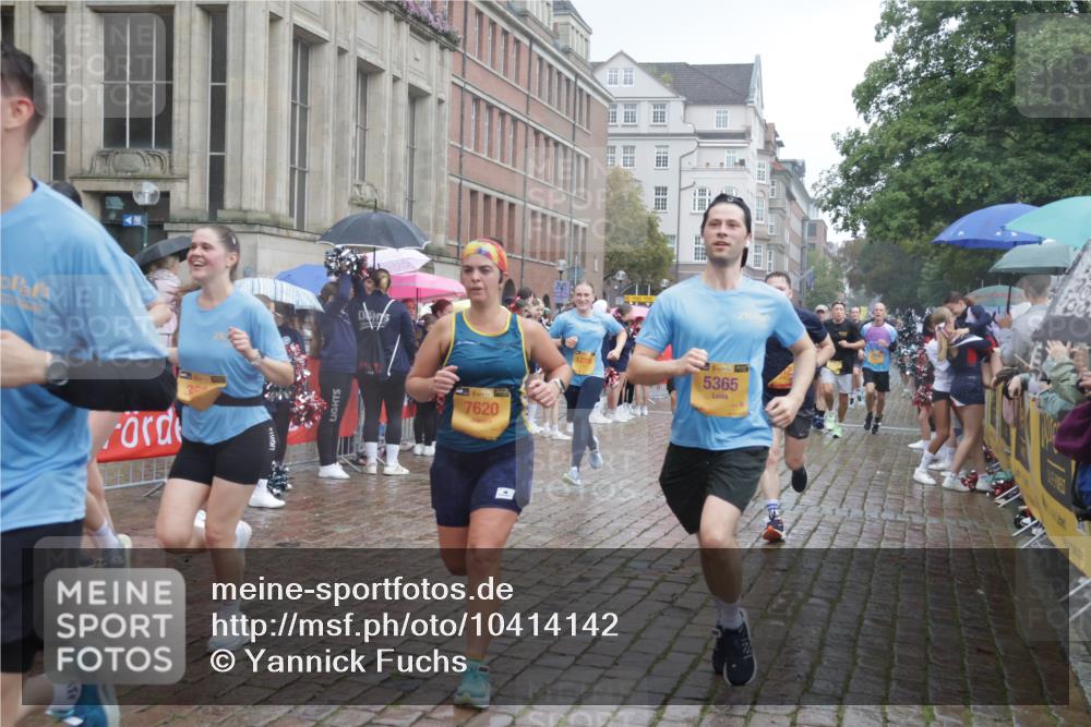 13.09.2026 - Kiel Lauf Yannick Fuchs http://msf.ph/oto/10414142 13.09.2026 10:45:56 Ziel 123, 499, 1725, 2421, 3781, 3844, 6385, 7073, 7889, 8403, 8551, 8655, 8816, 8881, 9375, 9843, 10046, 10569, 10735, 11670, 11745, 11822, 12150, 12224, 12748, 360, 461, 1012, 1015, 1065, 1180, 1229, 1267, 1484, 1537, 1682, 1752, 1969, 2563, 2599, 2836, 3075, 3182, 3263, 3264, 3347, 3608, 3628, 3749, 3807, 4151, 4168, 4536, 4586, 4699, 4726, 5072, 5205, 5278, 5365, 5957, 6269, 6406, 7503, 7889, 8203, 8282, 8442, 8731, 498, 550, 9207, 1590 meine-sportfotos.de