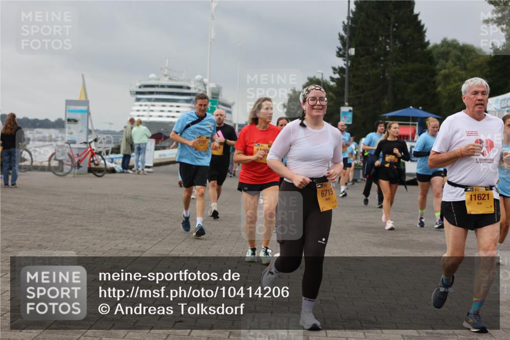 13.09.2026 - Kiel Lauf Andreas Tolksdorf http://msf.ph/oto/10414206 13.09.2026 10:05:09 Kiellinie 5187, 1130, 1, 6715, 381, 11621 meine-sportfotos.de