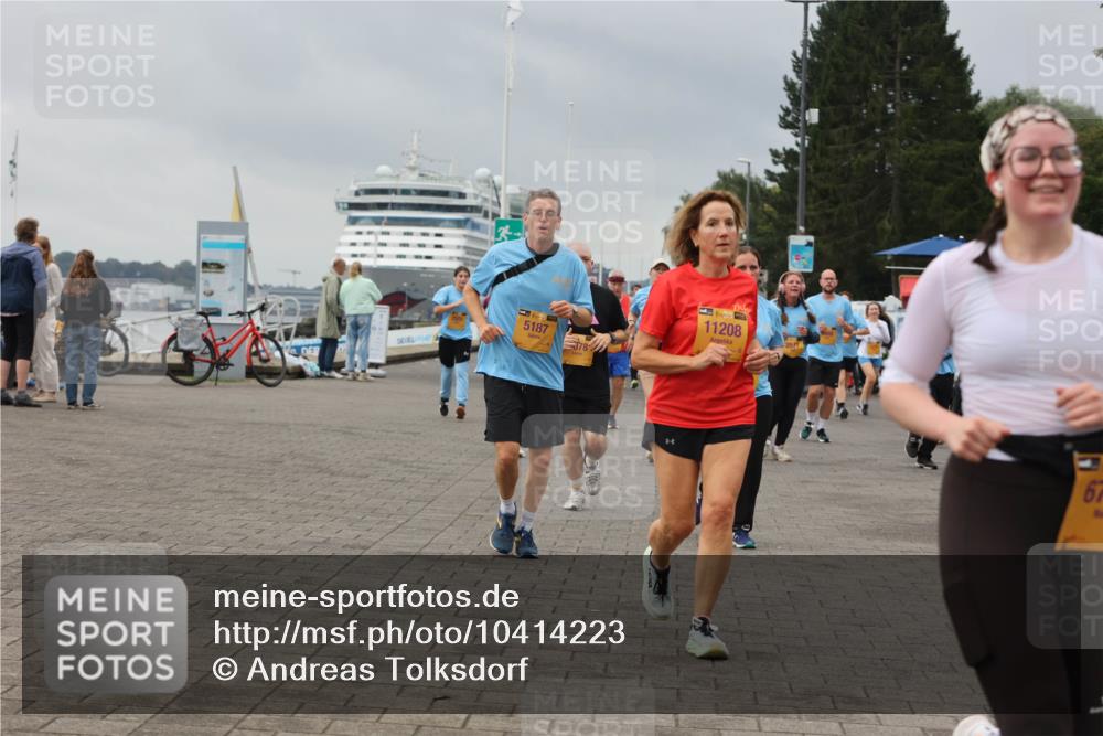 13.09.2026 - Kiel Lauf Andreas Tolksdorf http://msf.ph/oto/10414223 13.09.2026 10:05:10 Kiellinie 5187, 78, 11208, 251, 67 meine-sportfotos.de