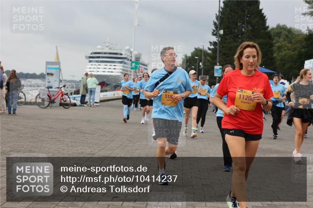 13.09.2026 - Kiel Lauf Andreas Tolksdorf http://msf.ph/oto/10414237 13.09.2026 10:05:11 Kiellinie 38, 518, 4759, 38, 1120, 3196, 9806 meine-sportfotos.de