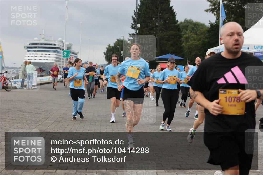 13.09.2026 - Kiel Lauf Andreas Tolksdorf http://msf.ph/oto/10414288 13.09.2026 10:05:14 Kiellinie 84, 2503, 842, 39, 4759, 1, 39, 1078 meine-sportfotos.de