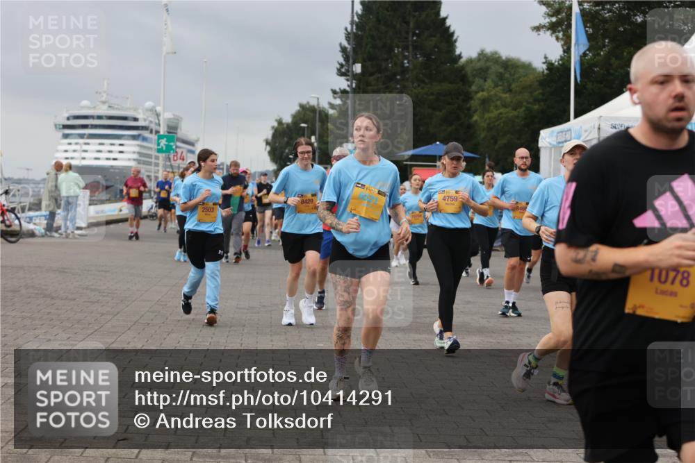 13.09.2026 - Kiel Lauf Andreas Tolksdorf http://msf.ph/oto/10414291 13.09.2026 10:05:15 Kiellinie 84, 2503, 8429, 38, 4759, 1078 meine-sportfotos.de