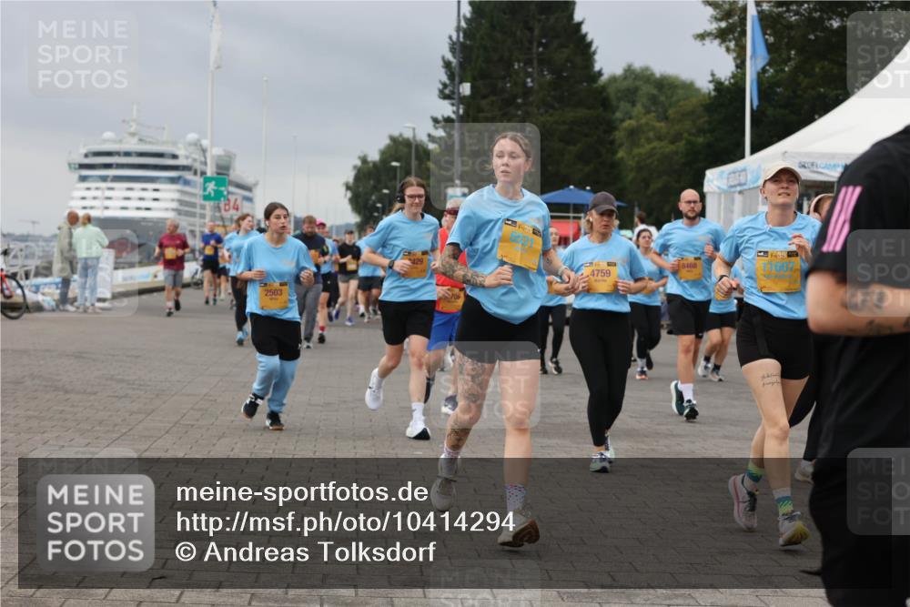 13.09.2026 - Kiel Lauf Andreas Tolksdorf http://msf.ph/oto/10414294 13.09.2026 10:05:15 Kiellinie 2503, 429, 38, 652, 8468, 4759, 11607 meine-sportfotos.de