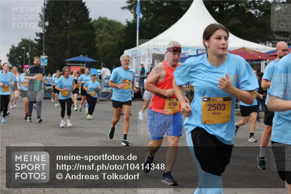 13.09.2026 - Kiel Lauf Andreas Tolksdorf http://msf.ph/oto/10414348 13.09.2026 10:05:18 Kiellinie 0799, 139, 4709, 4, 38, 45, 2503 meine-sportfotos.de