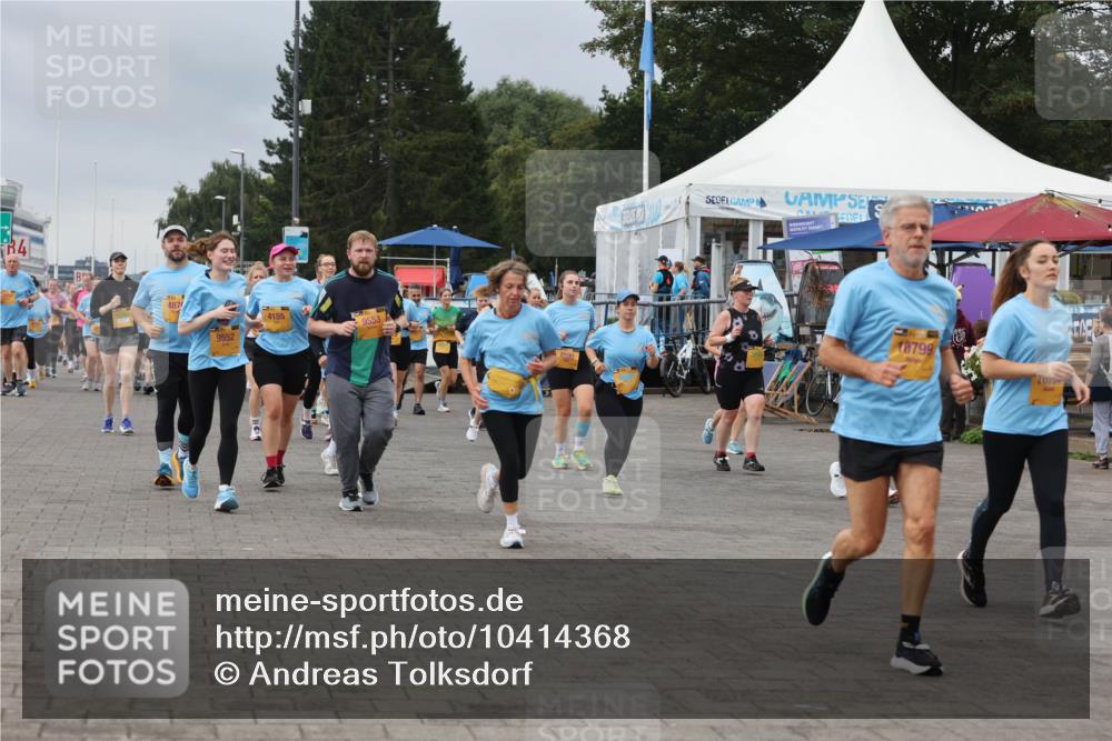 13.09.2026 - Kiel Lauf Andreas Tolksdorf http://msf.ph/oto/10414368 13.09.2026 10:05:20 Kiellinie 84, 4870, 9552, 4155, 9553, 18799 meine-sportfotos.de