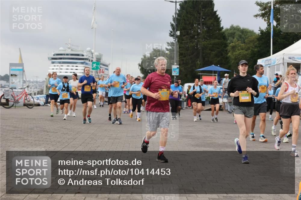 13.09.2026 - Kiel Lauf Andreas Tolksdorf http://msf.ph/oto/10414453 13.09.2026 10:05:25 Kiellinie 12356, 3, 13, 4212, 10364, 7667 meine-sportfotos.de