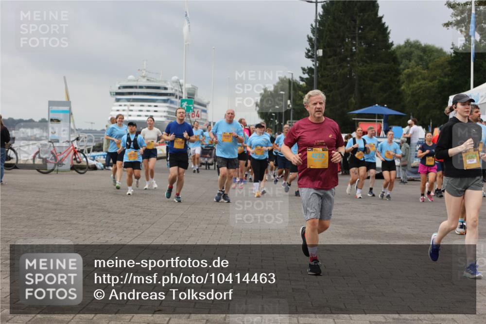 13.09.2026 - Kiel Lauf Andreas Tolksdorf http://msf.ph/oto/10414463 13.09.2026 10:05:25 Kiellinie 4, 10397, 21, 0975, 38, 4212, 10364 meine-sportfotos.de