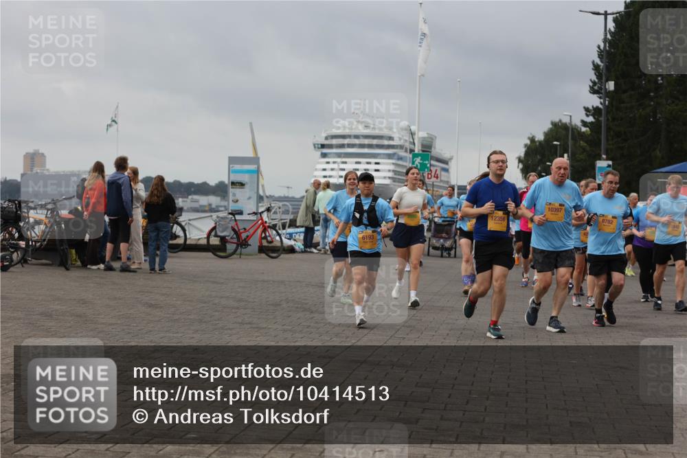 13.09.2026 - Kiel Lauf Andreas Tolksdorf http://msf.ph/oto/10414513 13.09.2026 10:05:27 Kiellinie 6193, 4, 12356, 10397, 8782 meine-sportfotos.de