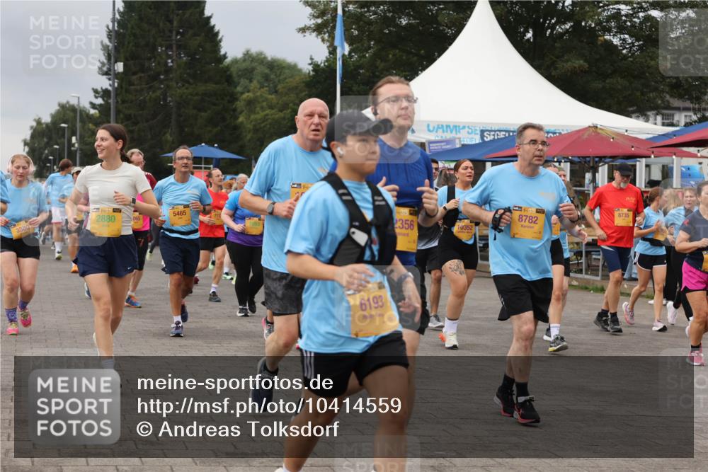 13.09.2026 - Kiel Lauf Andreas Tolksdorf http://msf.ph/oto/10414559 13.09.2026 10:05:31 Kiellinie 3580, 39, 2880, 065, 5465, 711, 7693, 6193, 39, 2356, 8735, 8782, 10352 meine-sportfotos.de