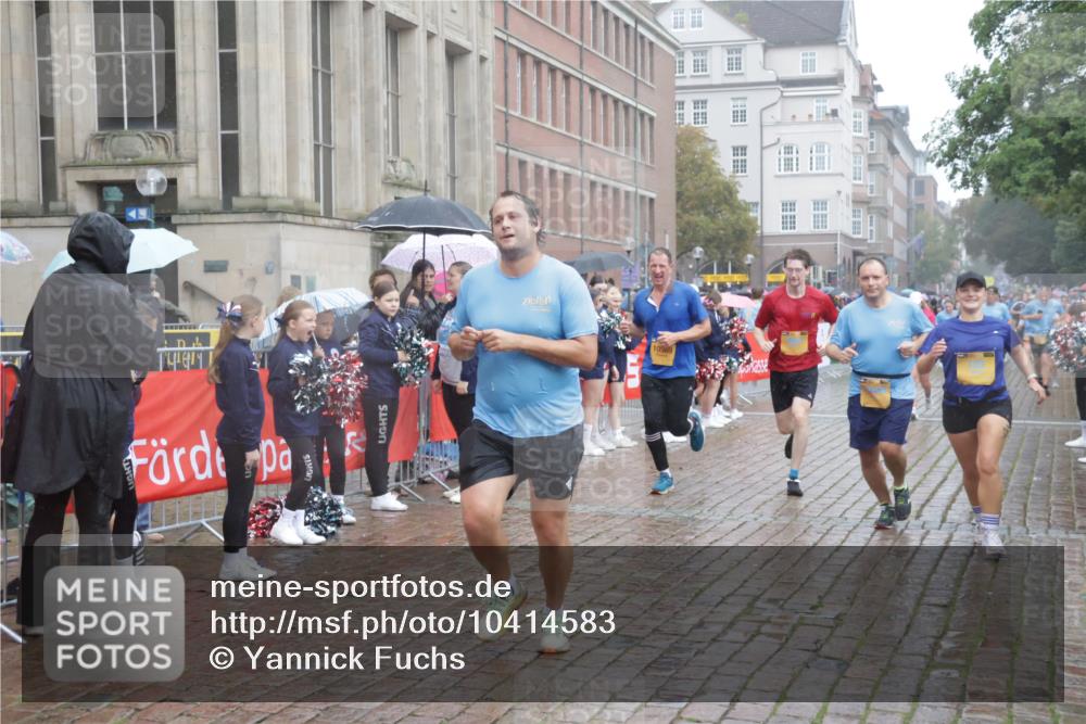 13.09.2026 - Kiel Lauf Yannick Fuchs http://msf.ph/oto/10414583 13.09.2026 10:46:24 Ziel 206, 1013, 1430, 1913, 2037, 2448, 2776, 4331, 4397, 4516, 5421, 7044, 7840, 8277, 8520, 9361, 9415, 10469, 10699, 10836, 11232, 11642, 12000, 12704, 12743, 123, 272, 498, 550, 665, 1030, 1374, 1582, 1725, 2421, 2448, 3422, 3781, 3844, 5017, 5348, 5510, 5515, 5564, 6385, 6436, 6980, 7073, 7241, 7772, 7840, 7939, 8310, 8403, 8551, 8561, 8655, 8881, 9207, 9375, 9715, 10050, 10809, 4499, 9875, 12466, 1229, 1537, 2563, 7889 meine-sportfotos.de