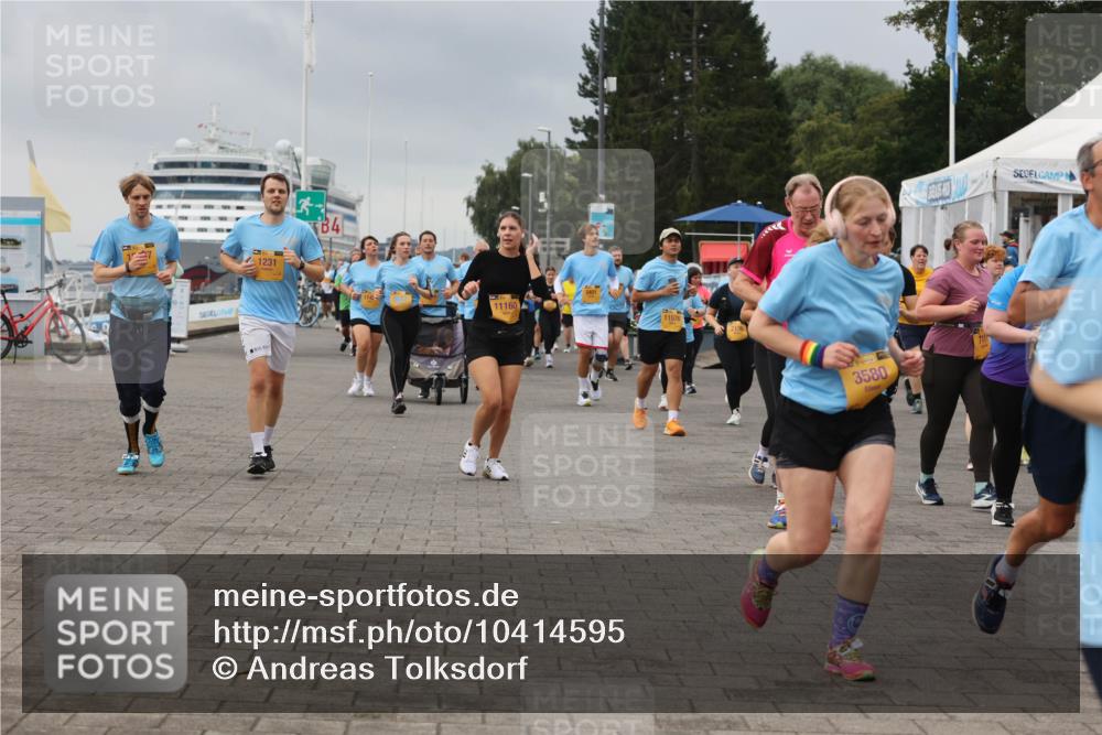 13.09.2026 - Kiel Lauf Andreas Tolksdorf http://msf.ph/oto/10414595 13.09.2026 10:05:33 Kiellinie 1231, 4, 11160, 11576, 3580 meine-sportfotos.de