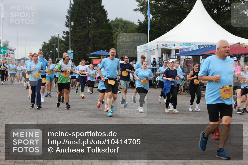 13.09.2026 - Kiel Lauf Andreas Tolksdorf http://msf.ph/oto/10414705 13.09.2026 10:05:43 Kiellinie 4, 3, 11210, 4391, 10130, 9182, 3977, 9873, 210, 4262 meine-sportfotos.de