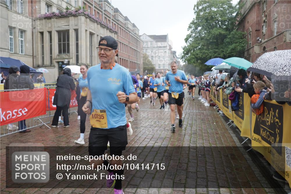 13.09.2026 - Kiel Lauf Yannick Fuchs http://msf.ph/oto/10414715 13.09.2026 10:46:32 Ziel 206, 972, 1325, 1430, 1913, 2027, 2037, 3117, 3677, 4242, 4499, 4763, 7061, 8520, 8678, 9415, 9844, 9875, 10758, 10836, 11232, 11742, 11825, 12307, 12466, 12704, 12743, 272, 498, 550, 665, 1013, 1030, 1374, 1582, 1913, 2448, 2776, 3422, 3781, 3844, 4331, 4397, 4516, 5017, 5348, 5421, 5510, 5515, 5564, 6385, 6436, 6980, 7044, 7073, 7241, 7772, 7840, 7939, 8277, 8310, 8403, 8520, 8551, 8561, 8655, 8881, 9207, 9361, 9375, 9715, 10050, 10469, 10699, 10809, 11232, 11642, 12000 meine-sportfotos.de