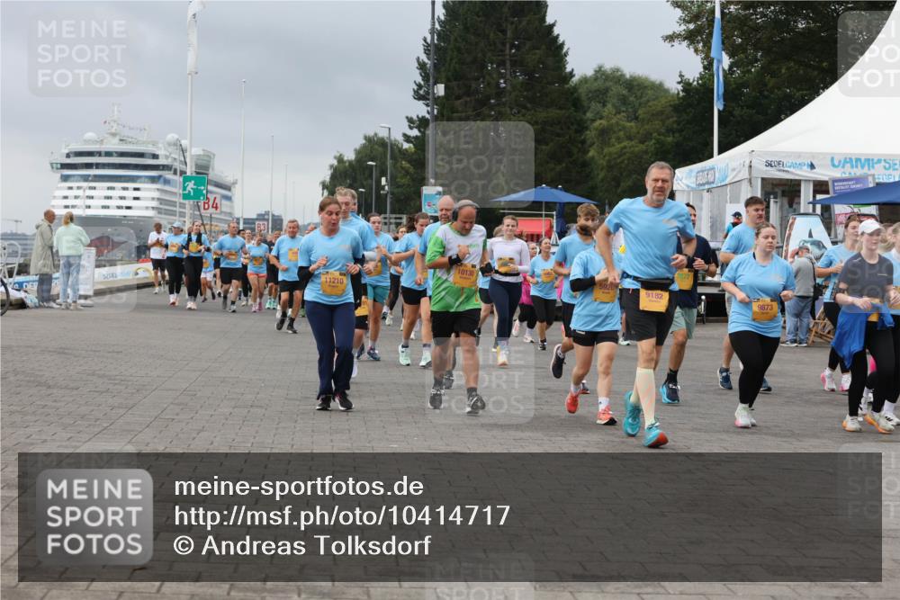13.09.2026 - Kiel Lauf Andreas Tolksdorf http://msf.ph/oto/10414717 13.09.2026 10:05:44 Kiellinie 13, 4, 11210, 10130, 5920, 9182, 9873 meine-sportfotos.de