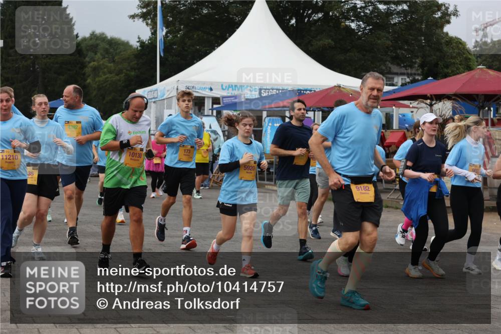 13.09.2026 - Kiel Lauf Andreas Tolksdorf http://msf.ph/oto/10414757 13.09.2026 10:05:46 Kiellinie 381, 11210, 35, 4392, 10130, 173, 5920, 9182, 902 meine-sportfotos.de