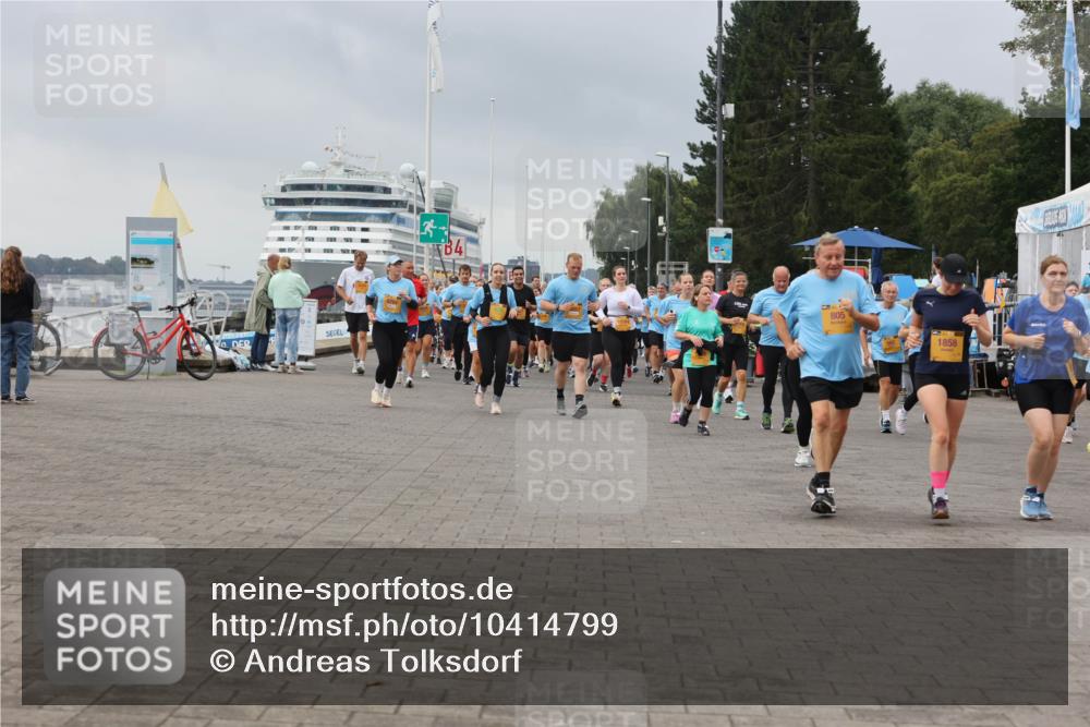 13.09.2026 - Kiel Lauf Andreas Tolksdorf http://msf.ph/oto/10414799 13.09.2026 10:05:50 Kiellinie 3, 805, 1858 meine-sportfotos.de