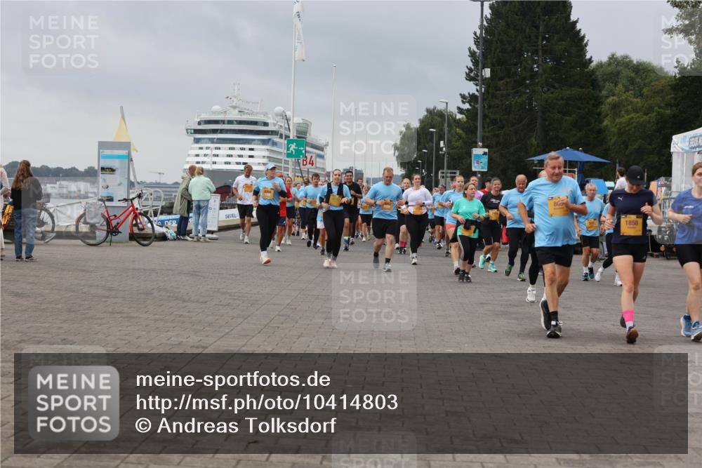 13.09.2026 - Kiel Lauf Andreas Tolksdorf http://msf.ph/oto/10414803 13.09.2026 10:05:50 Kiellinie 4, 805, 1858 meine-sportfotos.de