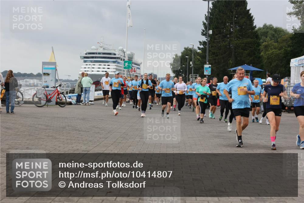 13.09.2026 - Kiel Lauf Andreas Tolksdorf http://msf.ph/oto/10414807 13.09.2026 10:05:50 Kiellinie 4, 80, 1858 meine-sportfotos.de