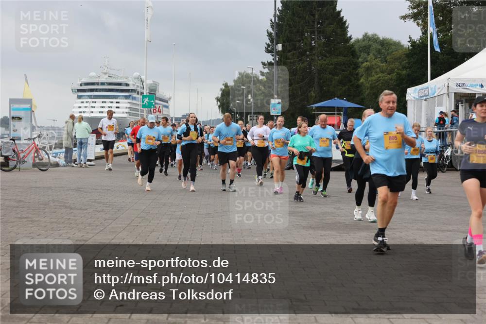 13.09.2026 - Kiel Lauf Andreas Tolksdorf http://msf.ph/oto/10414835 13.09.2026 10:05:52 Kiellinie 805, 1858 meine-sportfotos.de