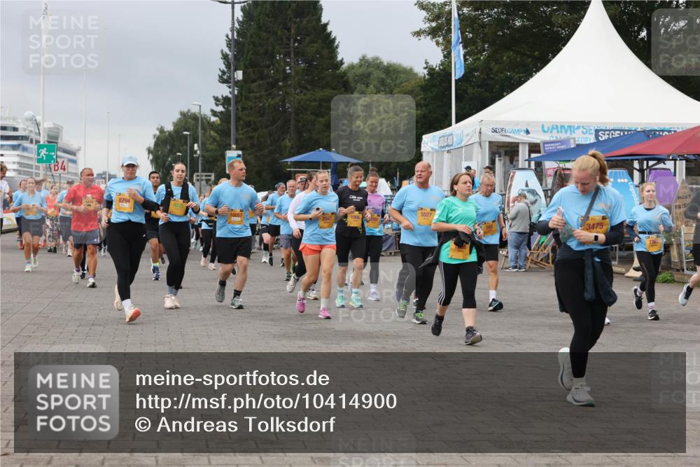 13.09.2026 - Kiel Lauf Andreas Tolksdorf http://msf.ph/oto/10414900 13.09.2026 10:05:54 Kiellinie 13, 4, 8704, 4035, 5527, 10057, 2041, 1906, 3475 meine-sportfotos.de