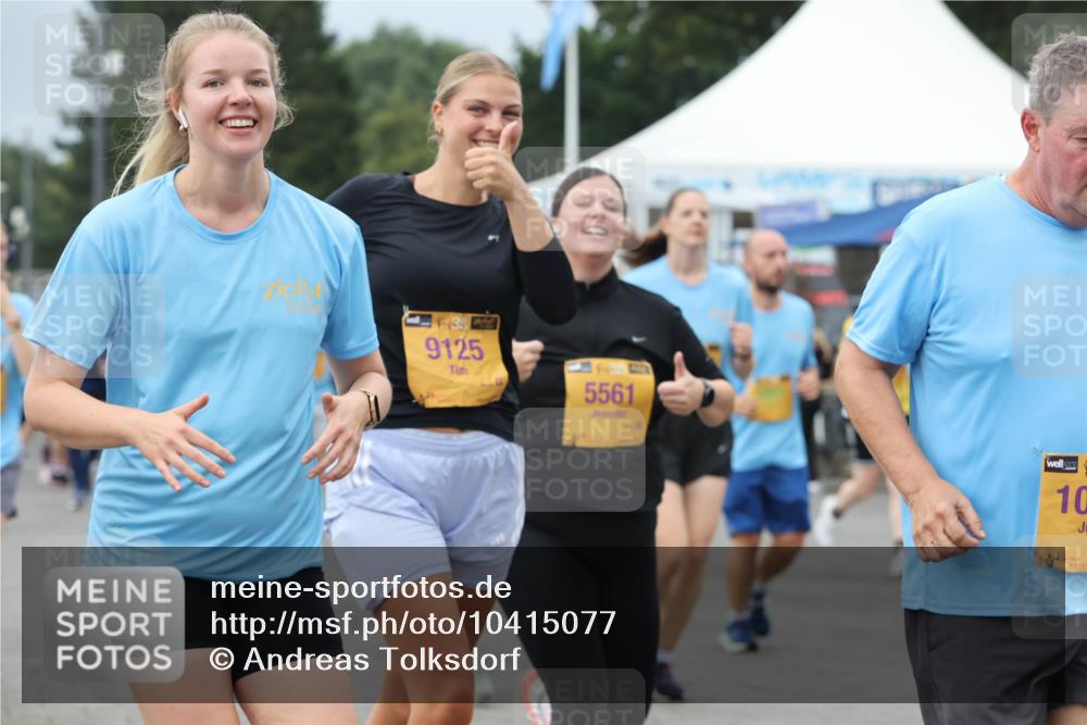 13.09.2026 - Kiel Lauf Andreas Tolksdorf http://msf.ph/oto/10415077 13.09.2026 10:06:09 Kiellinie 38, 9125, 5561, 10 meine-sportfotos.de