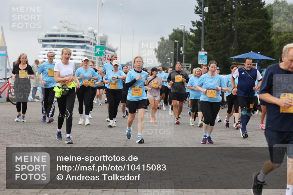 13.09.2026 - Kiel Lauf Andreas Tolksdorf http://msf.ph/oto/10415083 13.09.2026 10:06:12 Kiellinie 751, 2828, 9967, 63, 6908, 6823, 10645, 10647, 11417 meine-sportfotos.de