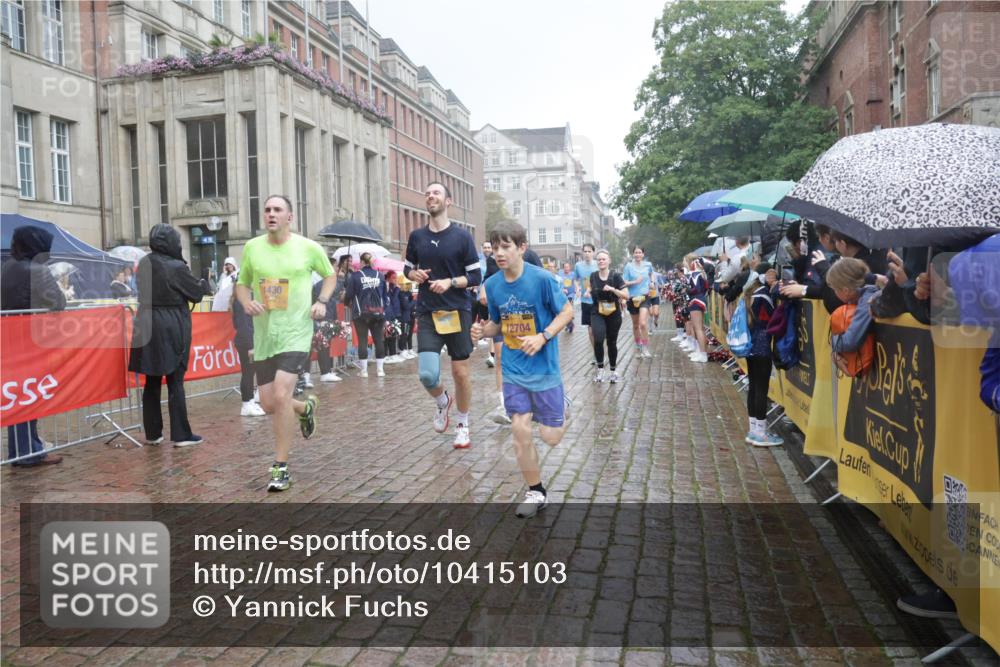 13.09.2026 - Kiel Lauf Yannick Fuchs http://msf.ph/oto/10415103 13.09.2026 10:47:02 Ziel 85, 111, 184, 189, 226, 404, 525, 816, 1169, 1563, 1674, 2576, 2728, 4014, 4147, 4894, 5089, 5424, 6742, 7040, 7089, 8238, 8364, 9044, 9048, 9200, 9453, 9474, 9675, 10088, 10144, 10197, 10305, 10657, 11343, 11441, 11773, 12584, 12693, 206, 898, 972, 1325, 1430, 1982, 2027, 2037, 2551, 2594, 2702, 3109, 3117, 3533, 3677, 3878, 3964, 4242, 4499, 4674, 4763, 5449, 5591, 5974, 6551, 6874, 6909, 7061, 8219, 8283, 8475, 8678, 8901, 9415, 9844, 9875, 10758, 12704, 116, 1913, 8520 meine-sportfotos.de