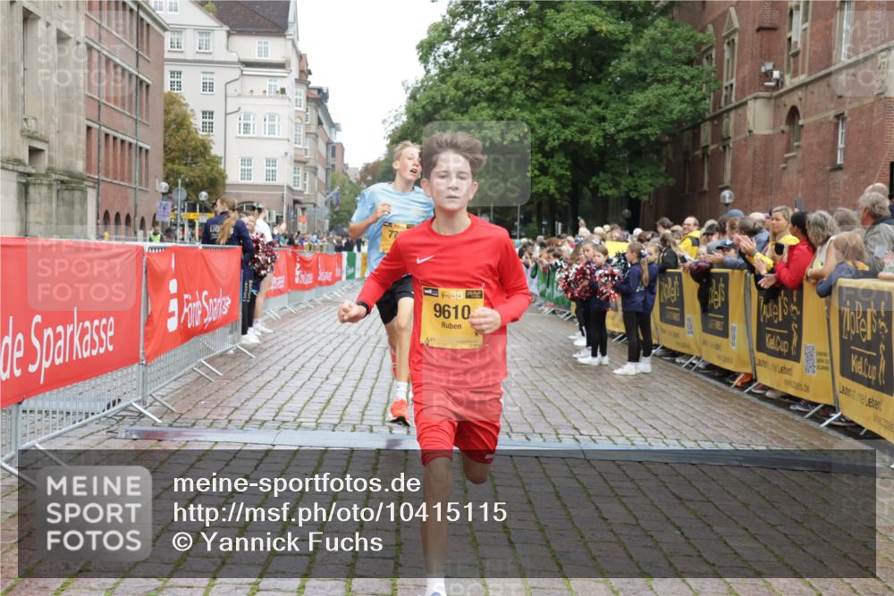 13.09.2026 - Kiel Lauf Yannick Fuchs http://msf.ph/oto/10415115 13.09.2026 09:35:53 Ziel 7782, 9610, 4589, 4638, 3056, 5662, 2761, 4638, 11904, 12832 meine-sportfotos.de