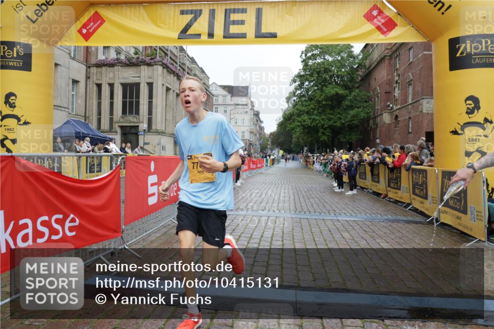 13.09.2026 - Kiel Lauf Yannick Fuchs http://msf.ph/oto/10415131 13.09.2026 09:35:54 Ziel 7782, 9610, 4589, 4638, 3056, 5662, 2761, 4638, 12832 meine-sportfotos.de