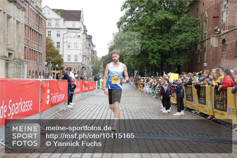13.09.2026 - Kiel Lauf Yannick Fuchs http://msf.ph/oto/10415165 13.09.2026 09:36:11 Ziel 3056, 5662, 7782, 9610, 391, 3866, 9630, 12726 meine-sportfotos.de