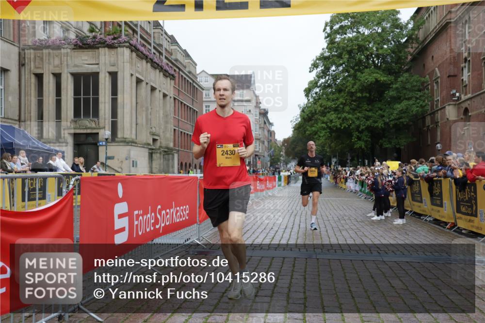 13.09.2026 - Kiel Lauf Yannick Fuchs http://msf.ph/oto/10415286 13.09.2026 09:36:41 Ziel 2430, 3866, 7546, 9450, 391, 3056, 3866, 5662, 9630, 12726, 2455, 3900, 3056, 5662 meine-sportfotos.de