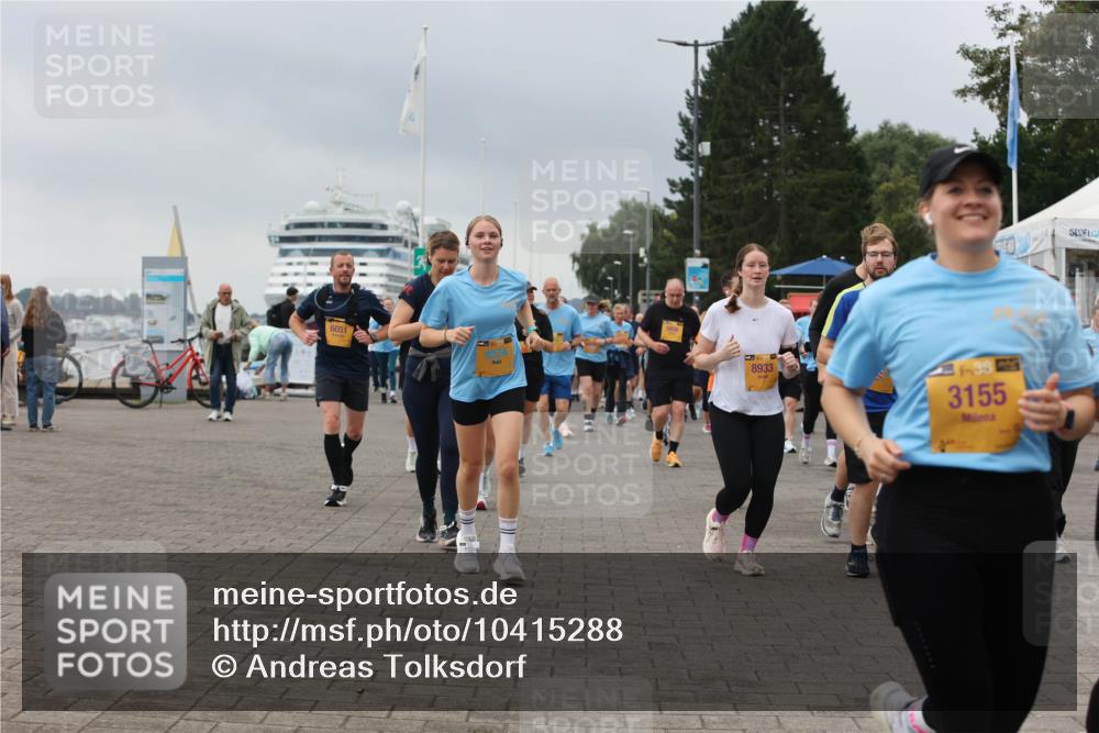 13.09.2026 - Kiel Lauf Andreas Tolksdorf http://msf.ph/oto/10415288 13.09.2026 10:06:21 Kiellinie 6051, 8933, 1, 39, 3155 meine-sportfotos.de