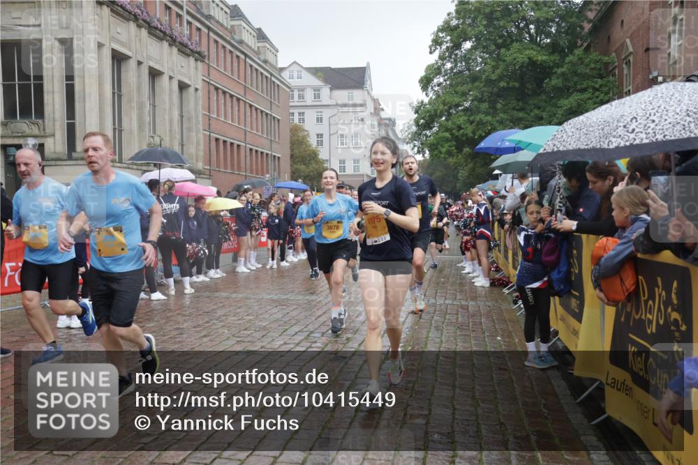 13.09.2026 - Kiel Lauf Yannick Fuchs http://msf.ph/oto/10415449 13.09.2026 10:47:23 Ziel 365, 821, 917, 1280, 1367, 1803, 2000, 2183, 2185, 2429, 2713, 2947, 3064, 3136, 3183, 3463, 3745, 4070, 4149, 4150, 4187, 4450, 4531, 4773, 5195, 5505, 5649, 6235, 6792, 6981, 7288, 8058, 8309, 8707, 8741, 8953, 9114, 9312, 9645, 9959, 10668, 10718, 10949, 12596, 85, 111, 116, 184, 189, 226, 404, 525, 816, 898, 1107, 1169, 1563, 1674, 2576, 2728, 3878, 3964, 4014, 4147, 4380, 4789, 4894, 5089, 5424, 5449, 5649, 5914, 6142, 6742, 6874, 8219 meine-sportfotos.de