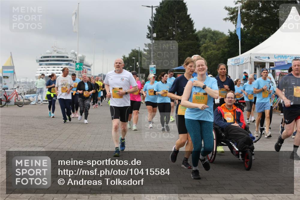 13.09.2026 - Kiel Lauf Andreas Tolksdorf http://msf.ph/oto/10415584 13.09.2026 10:06:32 Kiellinie 2050, 38, 8831, 7625, 10977, 513 meine-sportfotos.de