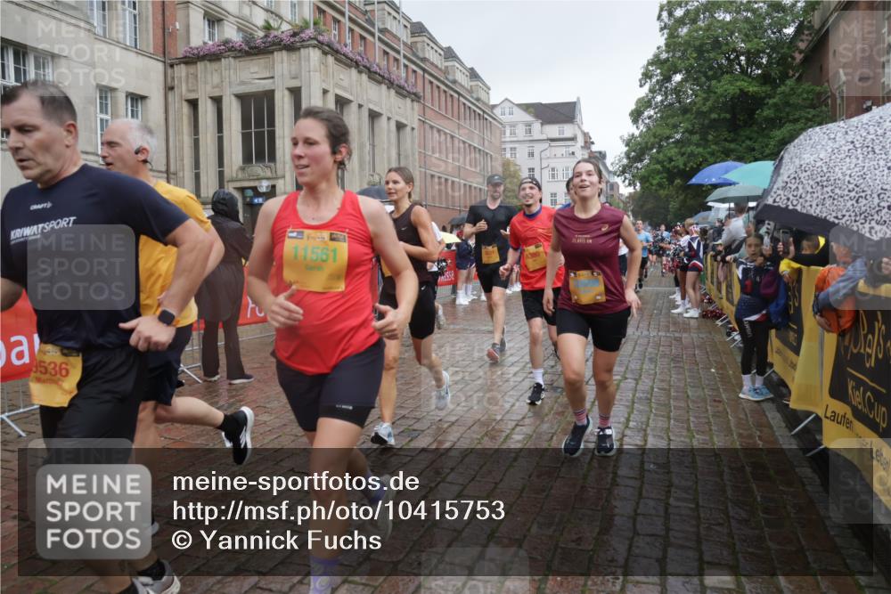 13.09.2026 - Kiel Lauf Yannick Fuchs http://msf.ph/oto/10415753 13.09.2026 10:47:44 Ziel 335, 1944, 3682, 4077, 4096, 4425, 4583, 5240, 5787, 6036, 6384, 6904, 6946, 6949, 6967, 6978, 7001, 8387, 9076, 9104, 9643, 10651, 11382, 11705, 11724, 12377, 12498, 12593, 116, 365, 821, 917, 1107, 1280, 1367, 1803, 2000, 2183, 2185, 2429, 2713, 2947, 3064, 3136, 3183, 3306, 3463, 3512, 3565, 3745, 4070, 4077, 4149, 4150, 4187, 4380, 4450, 4531, 4773, 4789, 5195, 5239, 5505, 5573, 5649, 5914, 5980, 6005, 6142, 6235, 6792, 6940, 6981, 7288, 7632, 8058 meine-sportfotos.de