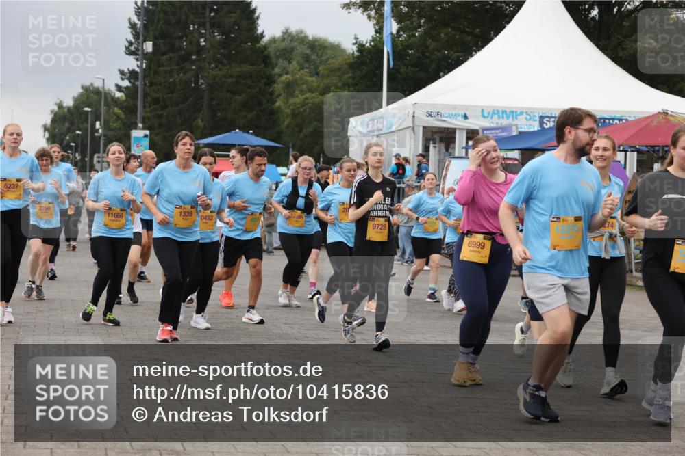 13.09.2026 - Kiel Lauf Andreas Tolksdorf http://msf.ph/oto/10415836 13.09.2026 10:06:51 Kiellinie 6237, 2250, 11666, 1339, 20, 2396, 0432, 12273, 9729, 6999, 274 meine-sportfotos.de