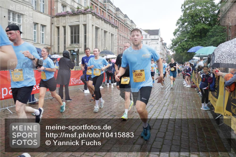 13.09.2026 - Kiel Lauf Yannick Fuchs http://msf.ph/oto/10415883 13.09.2026 10:47:53 Ziel 696, 708, 1059, 3682, 3715, 4425, 4583, 4713, 5240, 5747, 6036, 6507, 6778, 6904, 6967, 7001, 8387, 9076, 9915, 11603, 11705, 11829, 12510, 12593, 12758, 335, 365, 821, 917, 1280, 1944, 2000, 2183, 2429, 2713, 3064, 3136, 3183, 3306, 3512, 3565, 3745, 4070, 4077, 4096, 4149, 4150, 4187, 4450, 4531, 5239, 5505, 5573, 5787, 5980, 6005, 6036, 6235, 6384, 6792, 6940, 6946, 6949, 6978, 6981, 7288, 7632, 8058, 9104, 10651, 11724, 12593, 960, 1644, 2097 meine-sportfotos.de