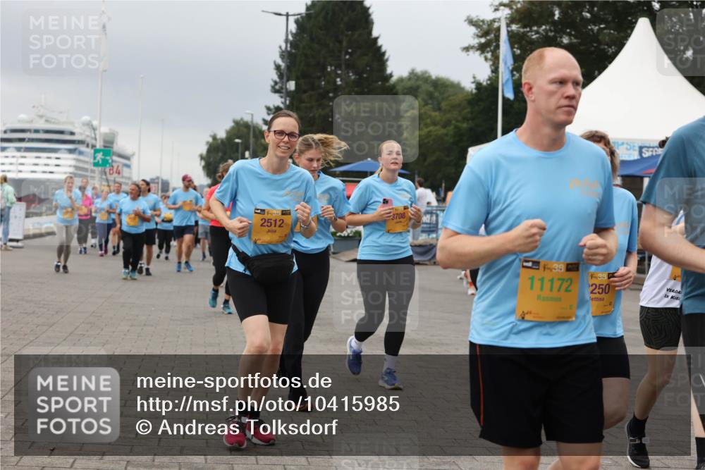 13.09.2026 - Kiel Lauf Andreas Tolksdorf http://msf.ph/oto/10415985 13.09.2026 10:06:57 Kiellinie 84, 2512, 3708, 38, 4, 48, 11172, 250, 1 meine-sportfotos.de