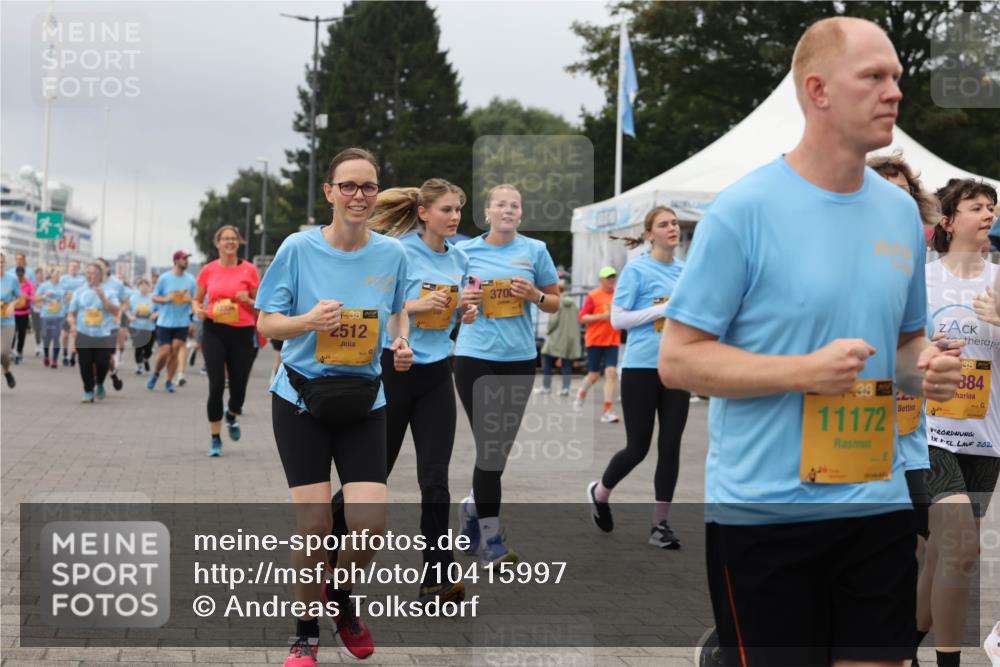 13.09.2026 - Kiel Lauf Andreas Tolksdorf http://msf.ph/oto/10415997 13.09.2026 10:06:57 Kiellinie 2512, 370, 38, 11172, 38, 884, 202 meine-sportfotos.de