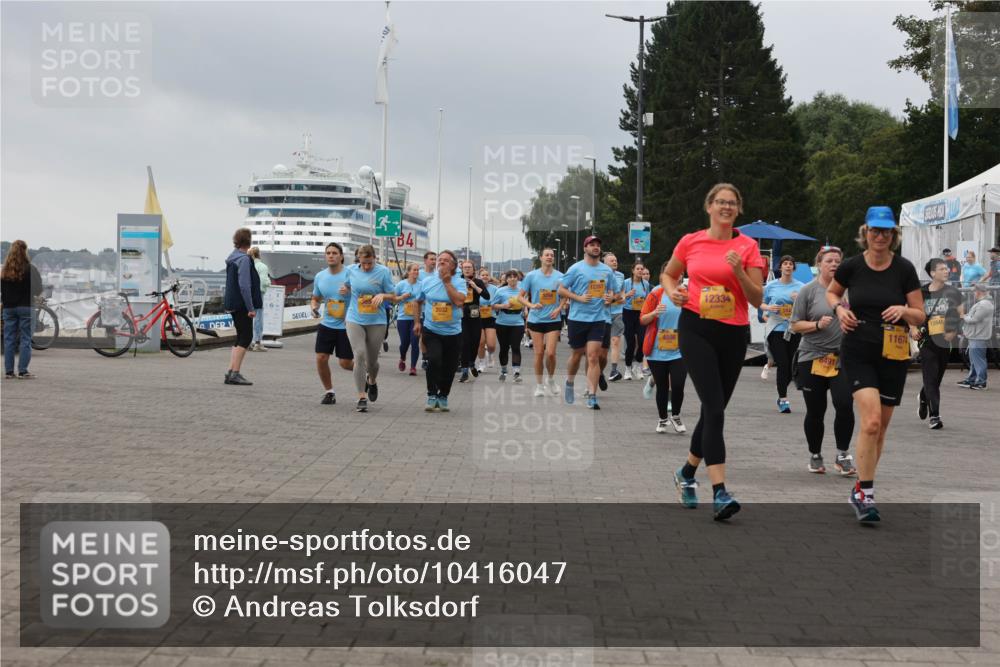 13.09.2026 - Kiel Lauf Andreas Tolksdorf http://msf.ph/oto/10416047 13.09.2026 10:06:59 Kiellinie 4, 4598, 12334, 8491, 12845, 11674 meine-sportfotos.de