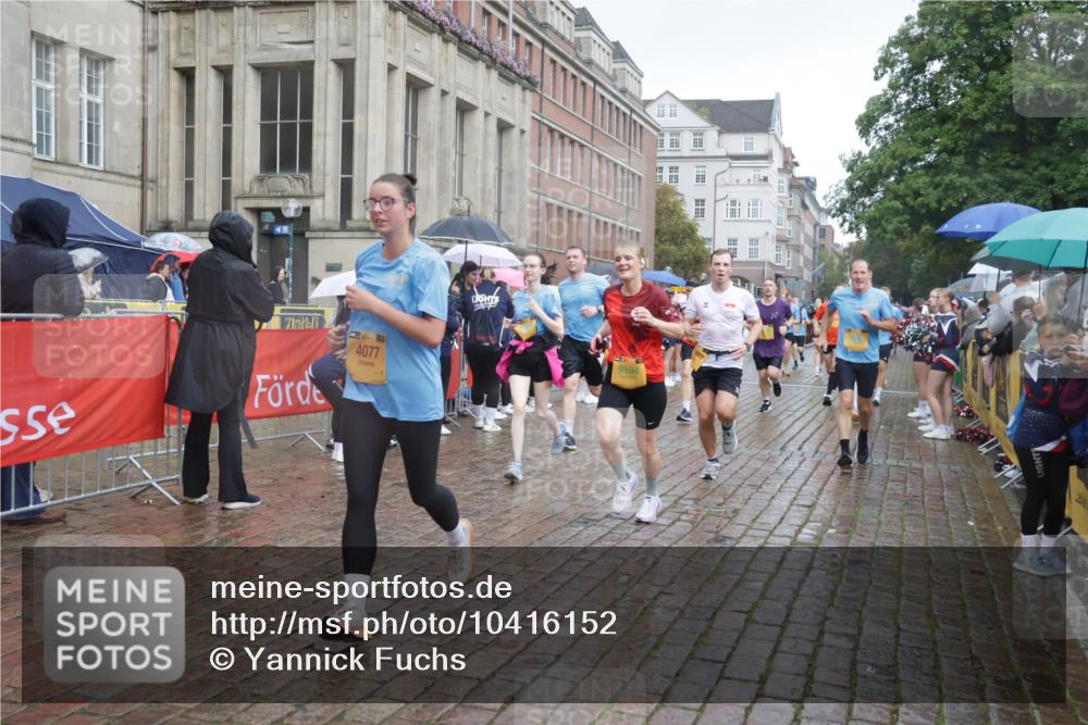 13.09.2026 - Kiel Lauf Yannick Fuchs http://msf.ph/oto/10416152 13.09.2026 10:48:08 Ziel 596, 960, 995, 1273, 1586, 1595, 1644, 2097, 2625, 2712, 3012, 3014, 3738, 4553, 4720, 4896, 6000, 6418, 6507, 6760, 7104, 7212, 7326, 7668, 8737, 10234, 10634, 10672, 10933, 11098, 11104, 11596, 11718, 335, 696, 708, 1059, 1944, 3565, 3682, 3715, 4077, 4096, 4425, 4583, 4713, 5240, 5747, 5787, 5980, 6036, 6384, 6507, 6778, 6904, 6946, 6949, 6967, 6978, 7001, 7632, 8387, 9076, 9104, 9915, 10651, 11705, 11724, 12593, 199, 473, 854, 1161, 1322, 1564, 2253, 4070 meine-sportfotos.de