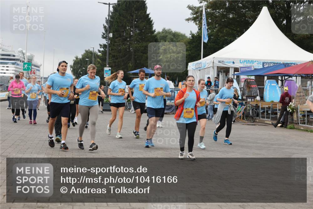 13.09.2026 - Kiel Lauf Andreas Tolksdorf http://msf.ph/oto/10416166 13.09.2026 10:07:03 Kiellinie 13, 4, 3536, 585, 12267, 4598 meine-sportfotos.de