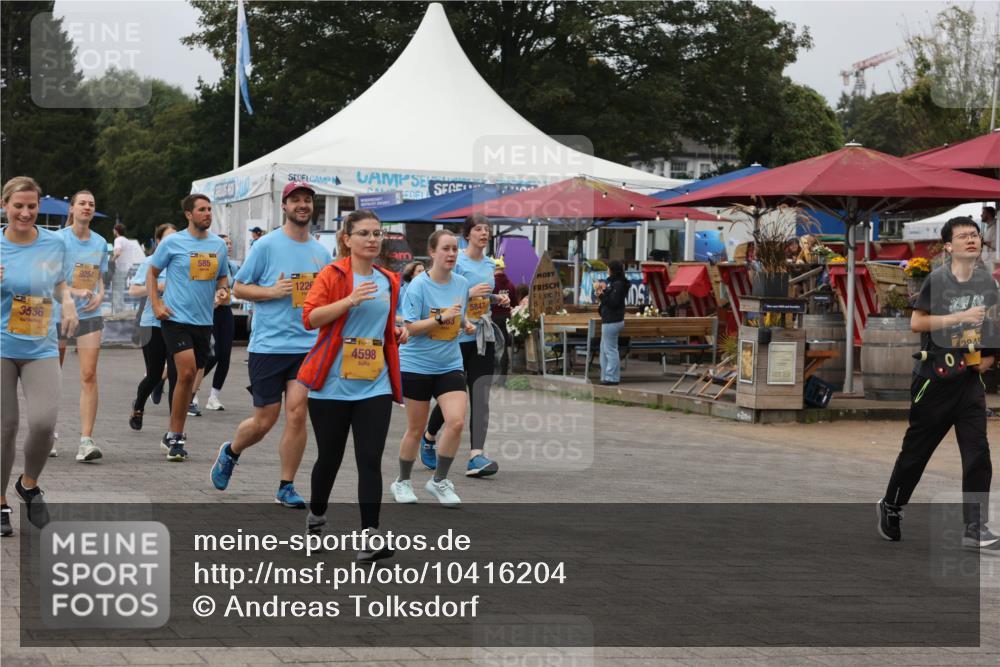 13.09.2026 - Kiel Lauf Andreas Tolksdorf http://msf.ph/oto/10416204 13.09.2026 10:07:04 Kiellinie 3536, 9254, 585, 382, 122, 4598, 5847, 29 meine-sportfotos.de