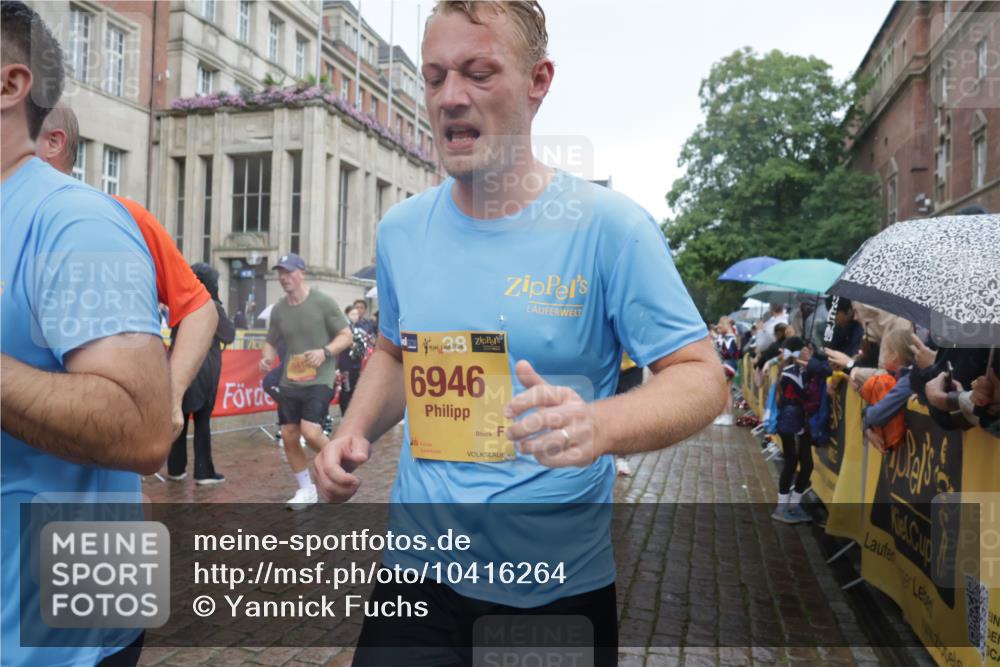 13.09.2026 - Kiel Lauf Yannick Fuchs http://msf.ph/oto/10416264 13.09.2026 10:48:13 Ziel 960, 1595, 1644, 2001, 2097, 2253, 2712, 3012, 3014, 3738, 4553, 4720, 4736, 4896, 5447, 6000, 6760, 7212, 7326, 8553, 8737, 9972, 10234, 10265, 10672, 10933, 11005, 11104, 11349, 11383, 11596, 11718, 12263, 596, 696, 708, 995, 1059, 1273, 1586, 2625, 3012, 3014, 3682, 3715, 4096, 4425, 4583, 4713, 5240, 5747, 6036, 6384, 6418, 6507, 6778, 6904, 6946, 6949, 6967, 6978, 7001, 7104, 7668, 8387, 9076, 9915, 10634, 10651, 11705, 11724, 12593, 199, 473, 854, 1161, 1322, 1564 meine-sportfotos.de