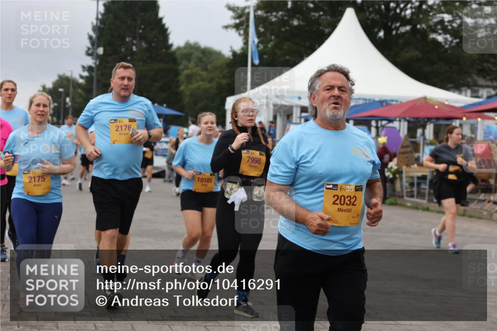 13.09.2026 - Kiel Lauf Andreas Tolksdorf http://msf.ph/oto/10416291 13.09.2026 10:07:09 Kiellinie 11, 30, 2175, 11, 39, 2176, 10101, 7998, 387, 2032 meine-sportfotos.de