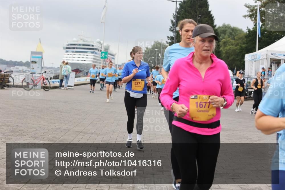 13.09.2026 - Kiel Lauf Andreas Tolksdorf http://msf.ph/oto/10416316 13.09.2026 10:07:11 Kiellinie 39, 5371, 1677 meine-sportfotos.de