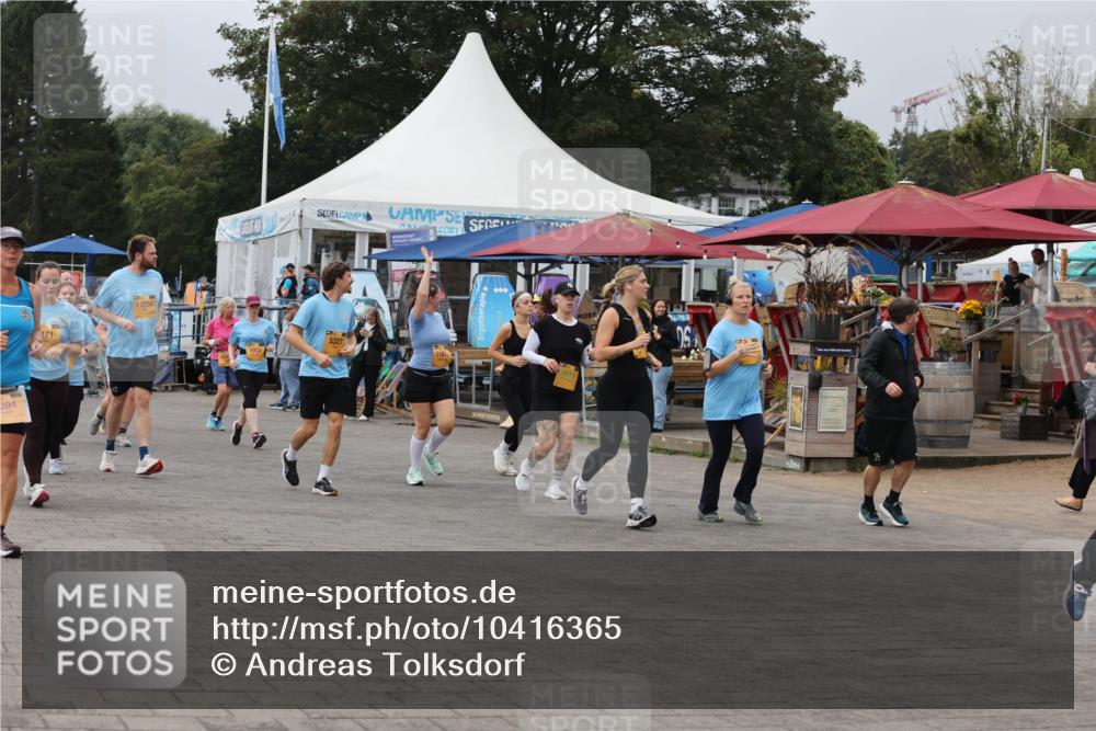 13.09.2026 - Kiel Lauf Andreas Tolksdorf http://msf.ph/oto/10416365 13.09.2026 10:07:15 Kiellinie 204, 12234, 5327 meine-sportfotos.de