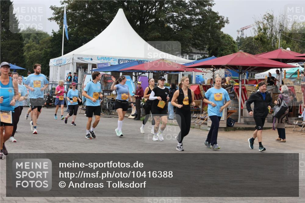 13.09.2026 - Kiel Lauf Andreas Tolksdorf http://msf.ph/oto/10416388 13.09.2026 10:07:15 Kiellinie 9204, 12234, 5327, 1187, 300, 3986 meine-sportfotos.de
